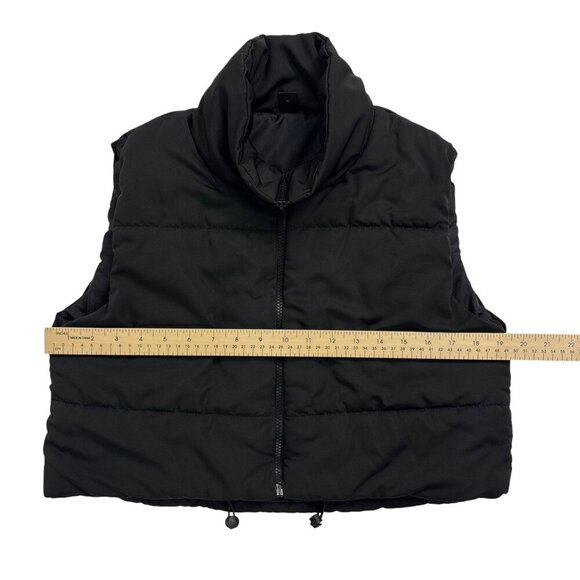 Black Cropped Puffer Vest SHEIN | Women’s Size M (US 6) | Zip Up - Picture 8 of 10